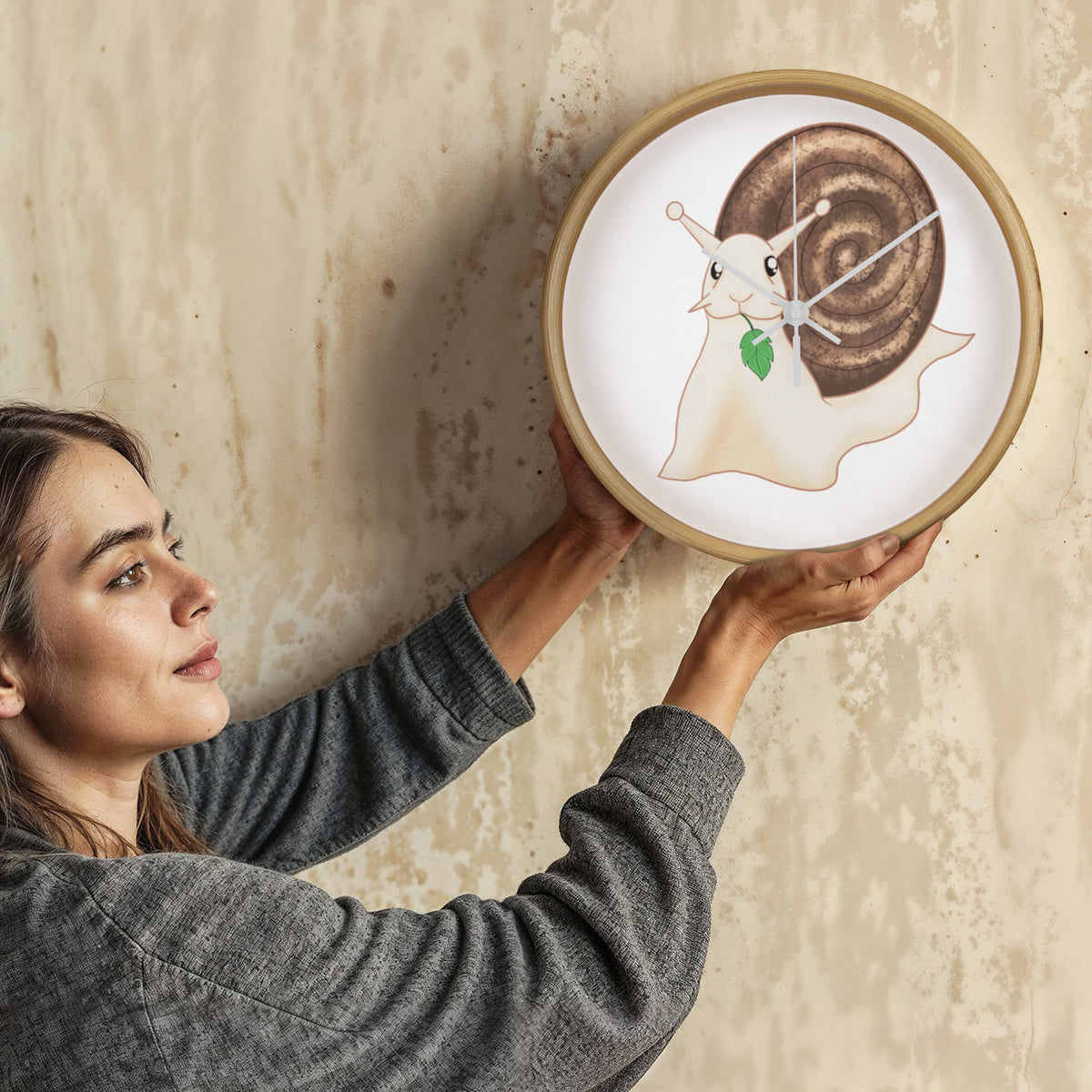 Giant Snail Wall Clock – Cute Leaf-Eating Kawaii Snail Art